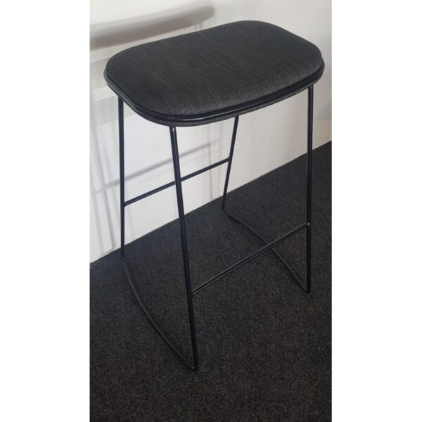 DESIGN PADDED TABOURET NOIRE